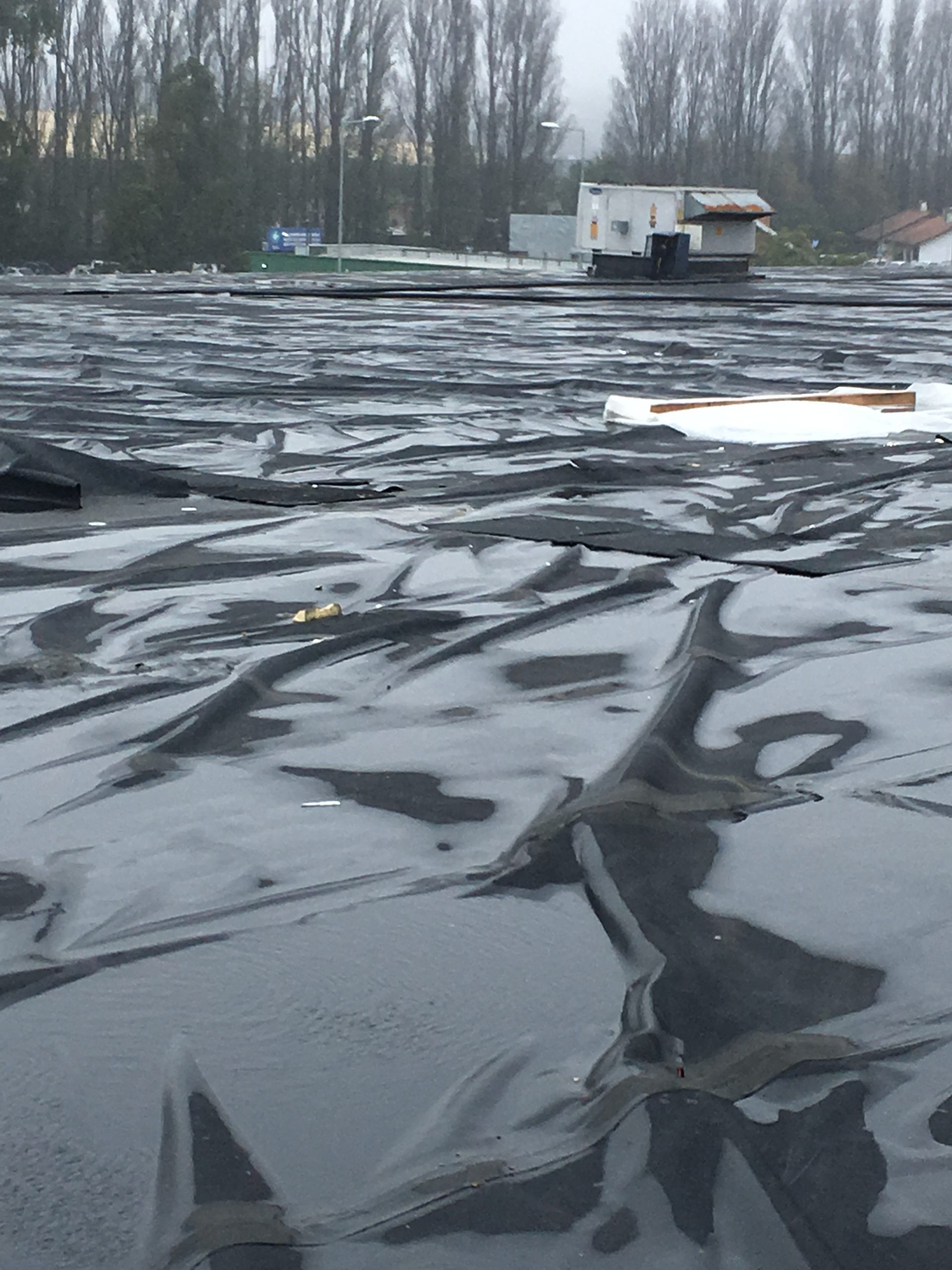 Aplicación de recubrimiento en cubierta